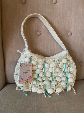 Handcrafted in India White Shell Beaded Shoulder Bag Viral
